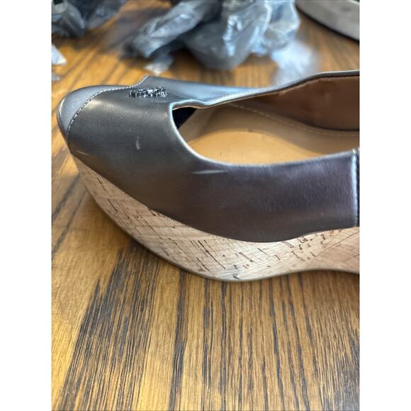 Coach open toe sling back wedges 9B **see Description** - Picture 7 of 10